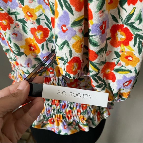 NWT S.C. Society Cropped Floral Peasant Top - Picture 3 of 9